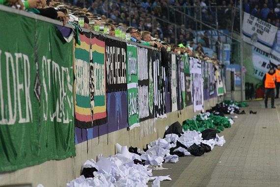 Borussia Mönchengladbach vs Manchester City (1-2) (25)