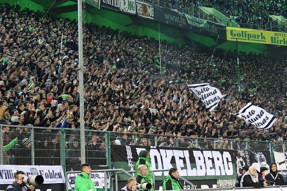 Borussia Mönchengladbach vs VfB Stuttgart (4-0) (3)
