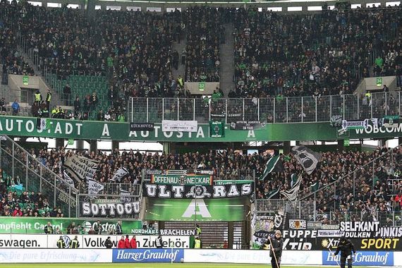 VfL Wolfsburg vs Borussia Mönchengladbach (2-1) (4)