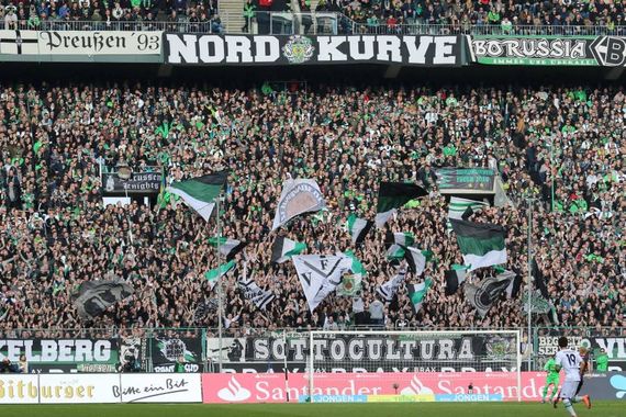 Borussia Mönchengladbach vs Eintracht Frankfurt (3-0) (3)