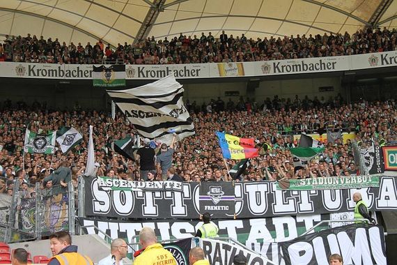 VfB Stuttgart vs Borussia Mönchengladbach (1-3) (8)