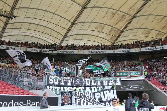VfB Stuttgart vs Borussia Mönchengladbach (1-3) (16)