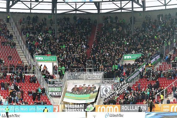 FC Augsburg vs Borussia Mönchengladbach (1-0) (4)