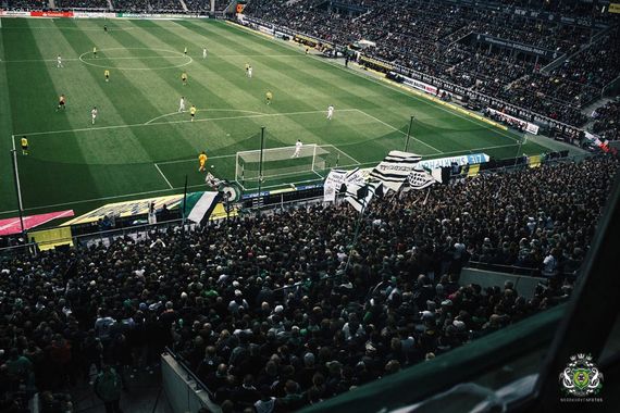 Borussia Mönchengladbach vs Borussia Dortmund (2-3) (12)