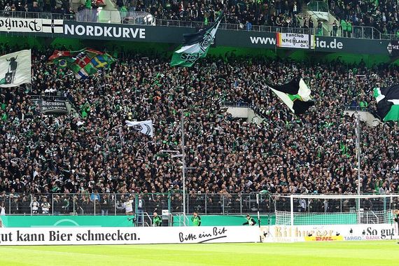 Borussia Mönchengladbach vs Eintracht Frankfurt (6-7) (1)