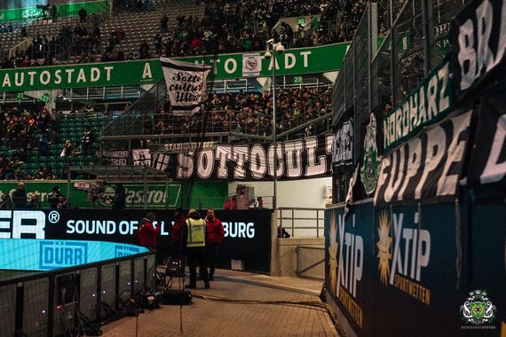 VfL Wolfsburg vs Borussia Mönchengladbach (3-0) (11)