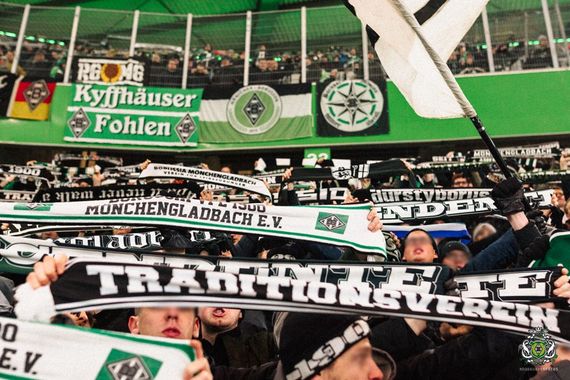 VfL Wolfsburg vs Borussia Mönchengladbach (3-0) (27)