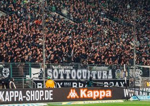 Borussia Mönchengladbach vs FC Augsburg (2-0)