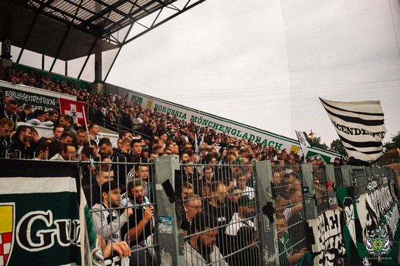 Rot-Weiss Essen vs Borussia Mönchengladbach (1-2) (31)