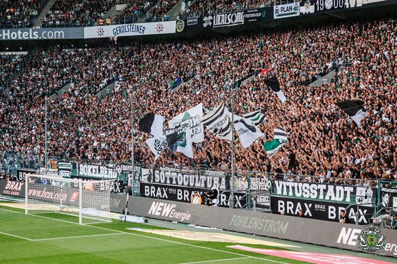 Borussia Mönchengladbach vs FC Schalke 04 (2-1) (14)