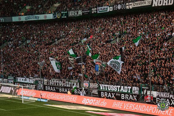 Borussia Mönchengladbach vs 1. FSV Mainz 05 (4-0) (4)