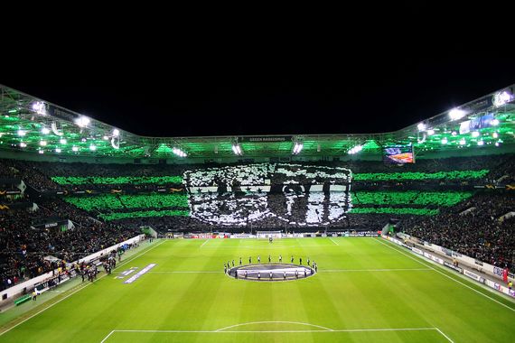 Borussia Mönchengladbach vs Başakşehir (1-2) (1)