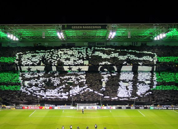 Borussia Mönchengladbach vs Başakşehir (1-2) (2)