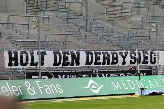 Borussia Mönchengladbach vs 1. FC Köln (2-1) (1)