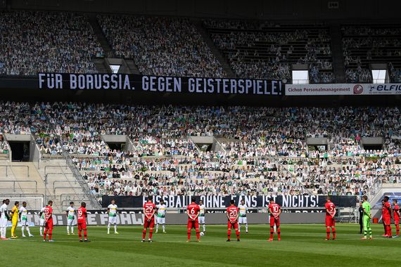 Borussia Mönchengladbach vs Bayer 04 Leverkusen (1-3) (8)