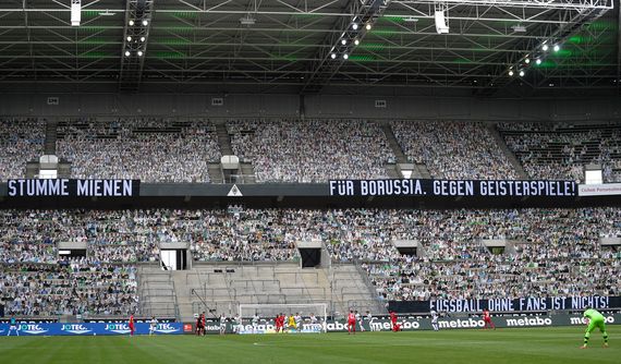 Borussia Mönchengladbach vs Bayer 04 Leverkusen (1-3) (10)