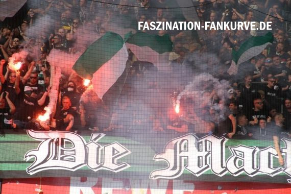 1. FC Köln vs Borussia Mönchengladbach (0-1) (13)