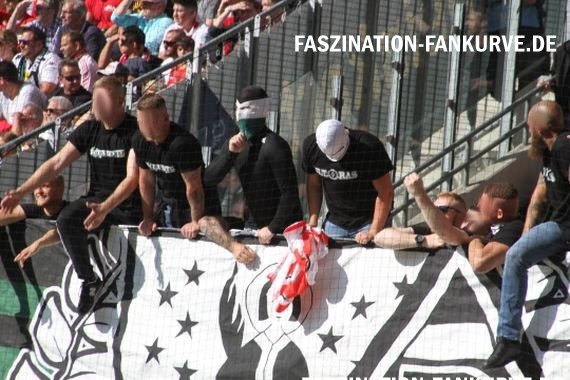 1. FC Köln vs Borussia Mönchengladbach (0-1) (27)
