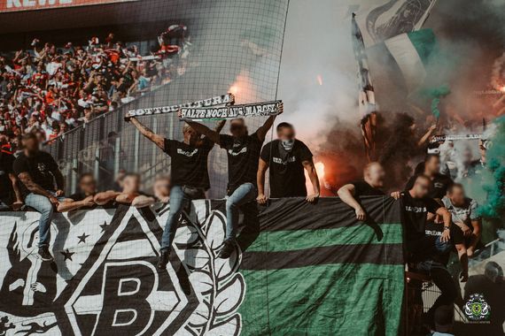 1. FC Köln vs Borussia Mönchengladbach (0-1) (59)