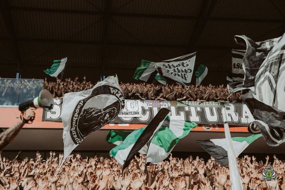 1. FC Köln vs Borussia Mönchengladbach (0-1) (66)