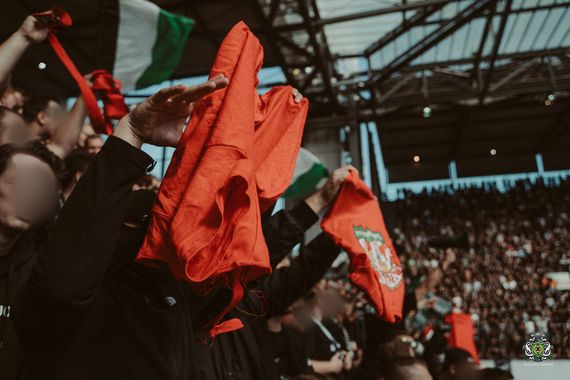 1. FC Köln vs Borussia Mönchengladbach (0-1) (72)