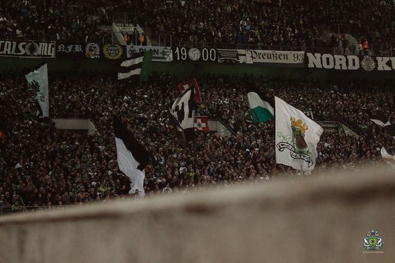 Borussia Mönchengladbach vs Eintracht Frankfurt (4-2) (4)