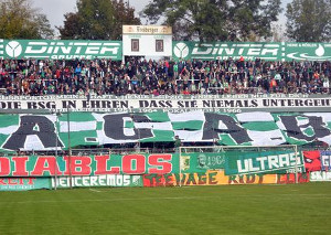 BSG Chemie Leipzig vs 1. FC Lokomotive Leipzig (2-0)