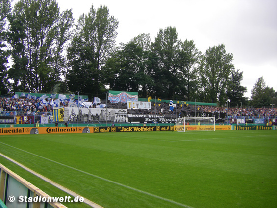 Chemnitzer FC vs FC St. Pauli (1-0) (4)