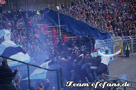 FC Erzgebirge Aue vs Chemnitzer FC (2-0) (37)