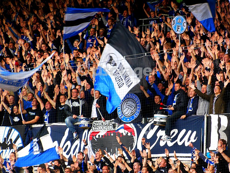 DSC Arminia Bielefeld vs SV Sandhausen (4-1) (2)