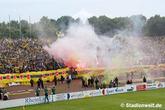 KFC Uerdingen 05 vs Dynamo Dresden (1-0) (6)