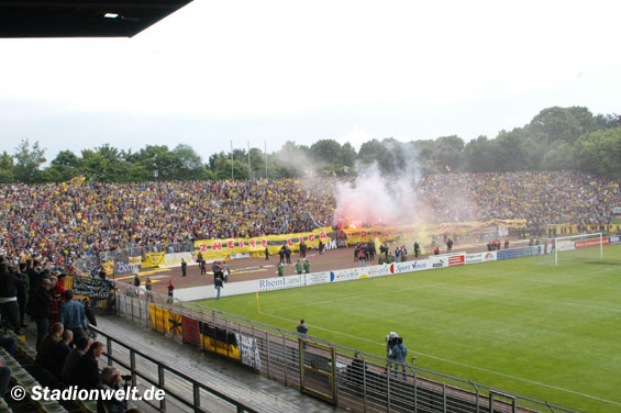 KFC Uerdingen 05 vs Dynamo Dresden (1-0) (9)