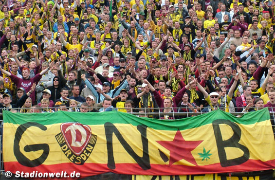 KFC Uerdingen 05 vs Dynamo Dresden (1-0) (14)