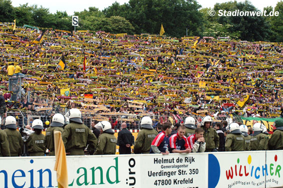 KFC Uerdingen 05 vs Dynamo Dresden (1-0) (15)