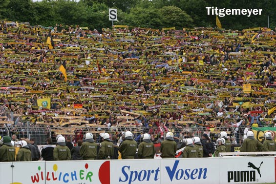 KFC Uerdingen 05 vs Dynamo Dresden (1-0) (27)