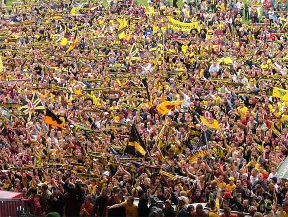 KFC Uerdingen 05 vs Dynamo Dresden (1-0) (37)