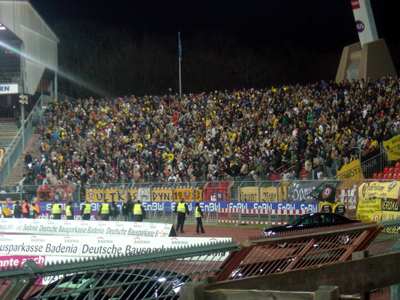Karlsruher SC vs Dynamo Dresden (1-1) (10)