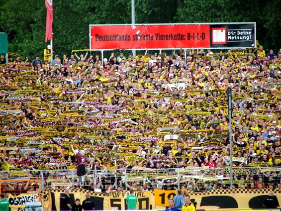 Dynamo Dresden vs FC Rot-Weiß Erfurt (2-1) (2)