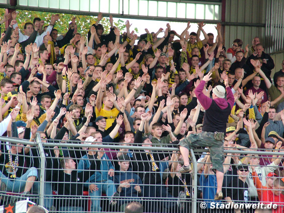 Rot-Weiß Oberhausen vs Dynamo Dresden (2-0) (1)
