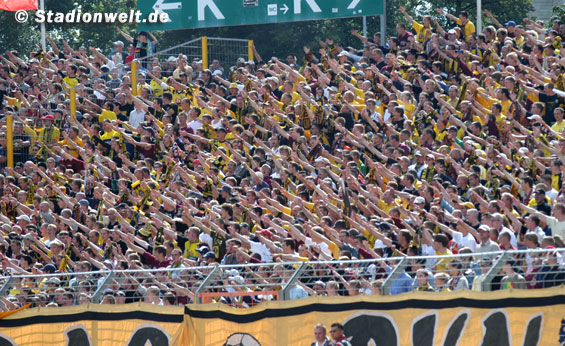 Dynamo Dresden vs Karlsruher SC (1-2) (6)
