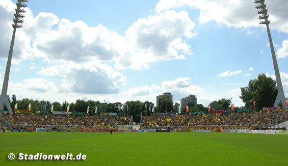 Dynamo Dresden vs Karlsruher SC (1-2) (10)
