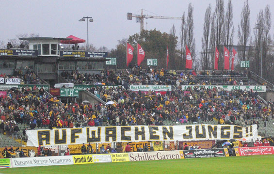 Dynamo Dresden vs SpVgg Unterhaching (2-3) (3)