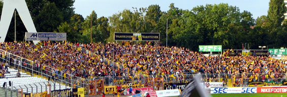 Dynamo Dresden vs Offenbacher FC Kickers (4-1) (1)