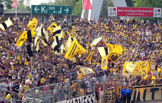 Dynamo Dresden vs Rot-Weiß Ahlen (3-1) (1)