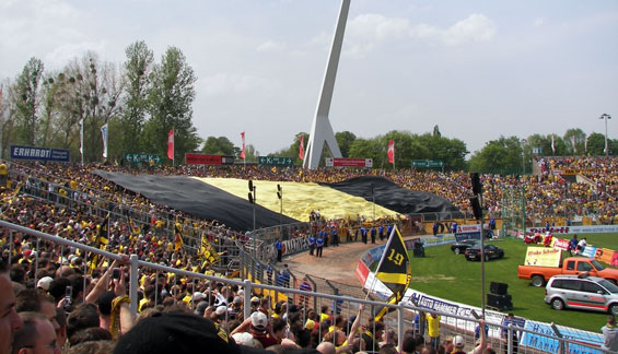 Dynamo Dresden vs Rot-Weiß Ahlen (3-1) (2)