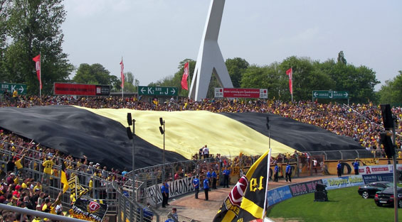 Dynamo Dresden vs Rot-Weiß Ahlen (3-1) (3)