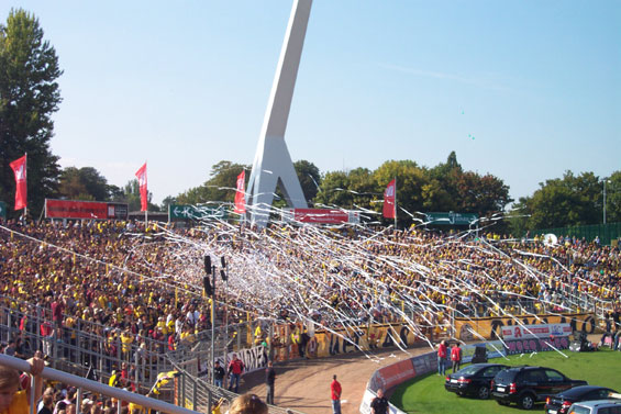Dynamo Dresden vs SC Paderborn (0-2) (1)