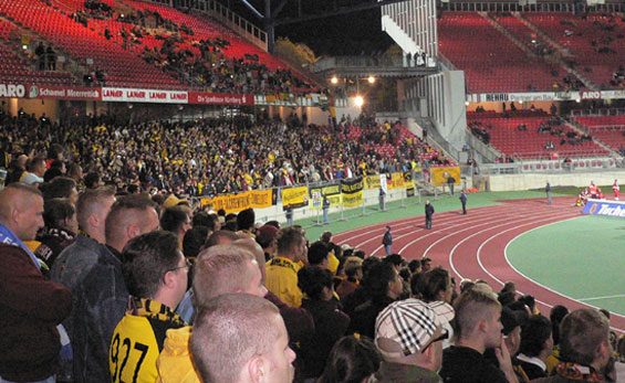 1. FC Nürnberg vs Dynamo Dresden (3-0) (4)