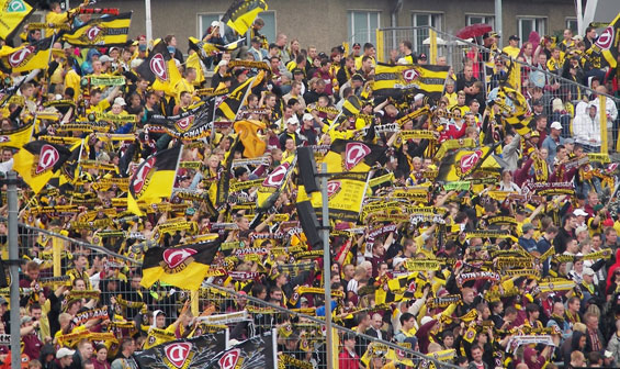 Dynamo Dresden vs Holstein Kiel (0-3) (2)