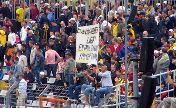 Dynamo Dresden vs Holstein Kiel (0-3) (9)
